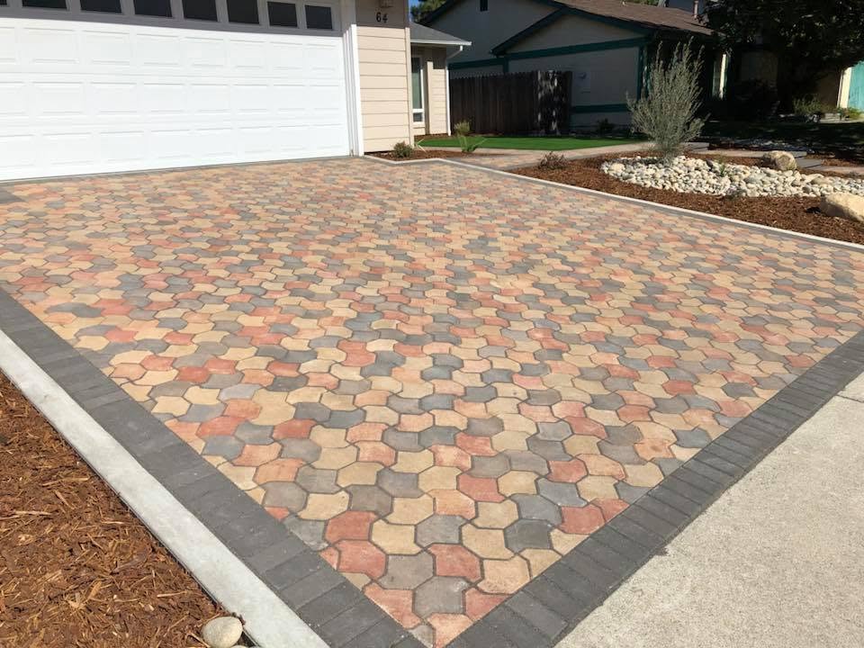 Landscape with gravel borders